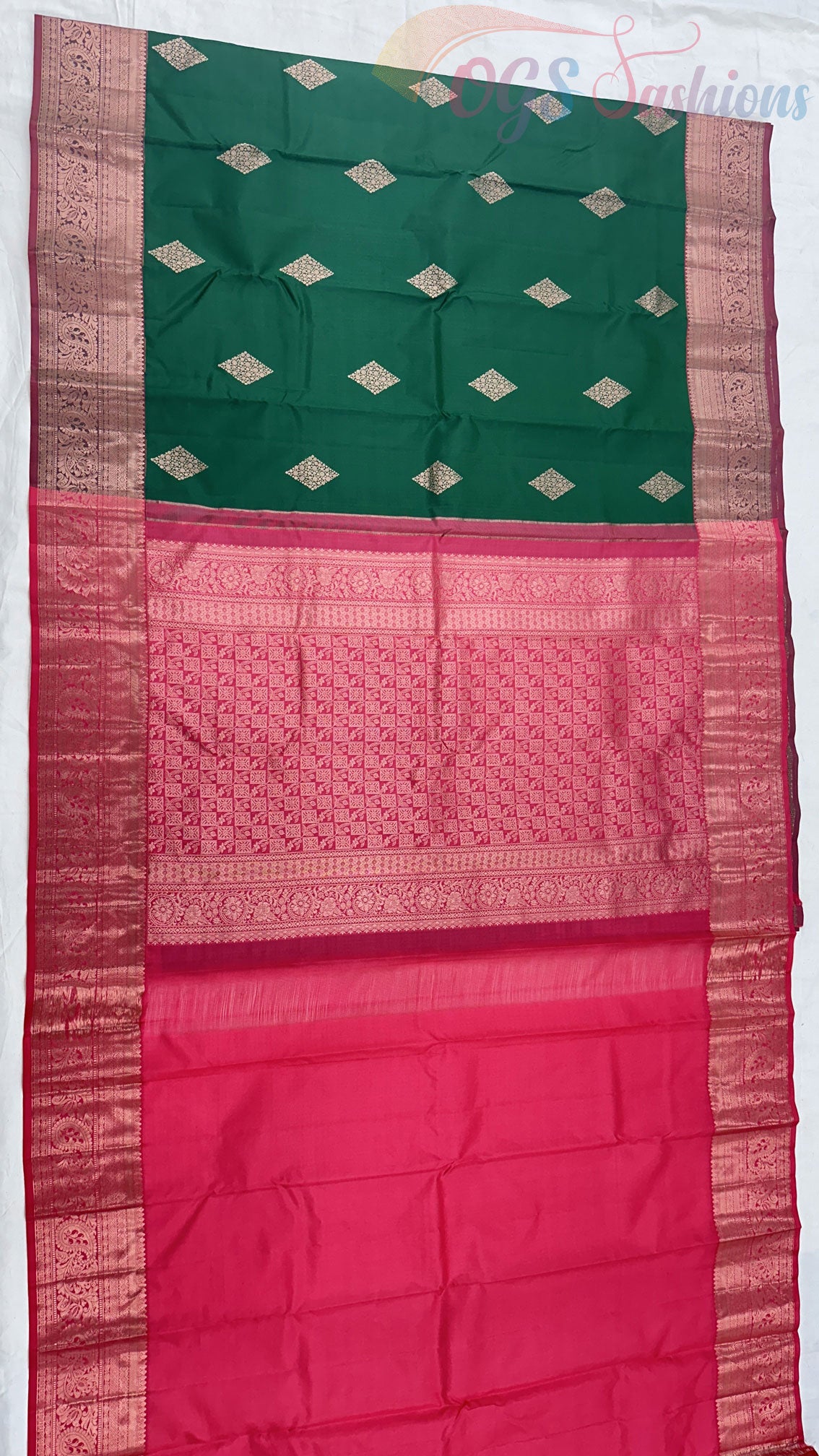 Kanchipuram Traditional Pure Silk Saree with Bottle Green Body & Rani Pallu